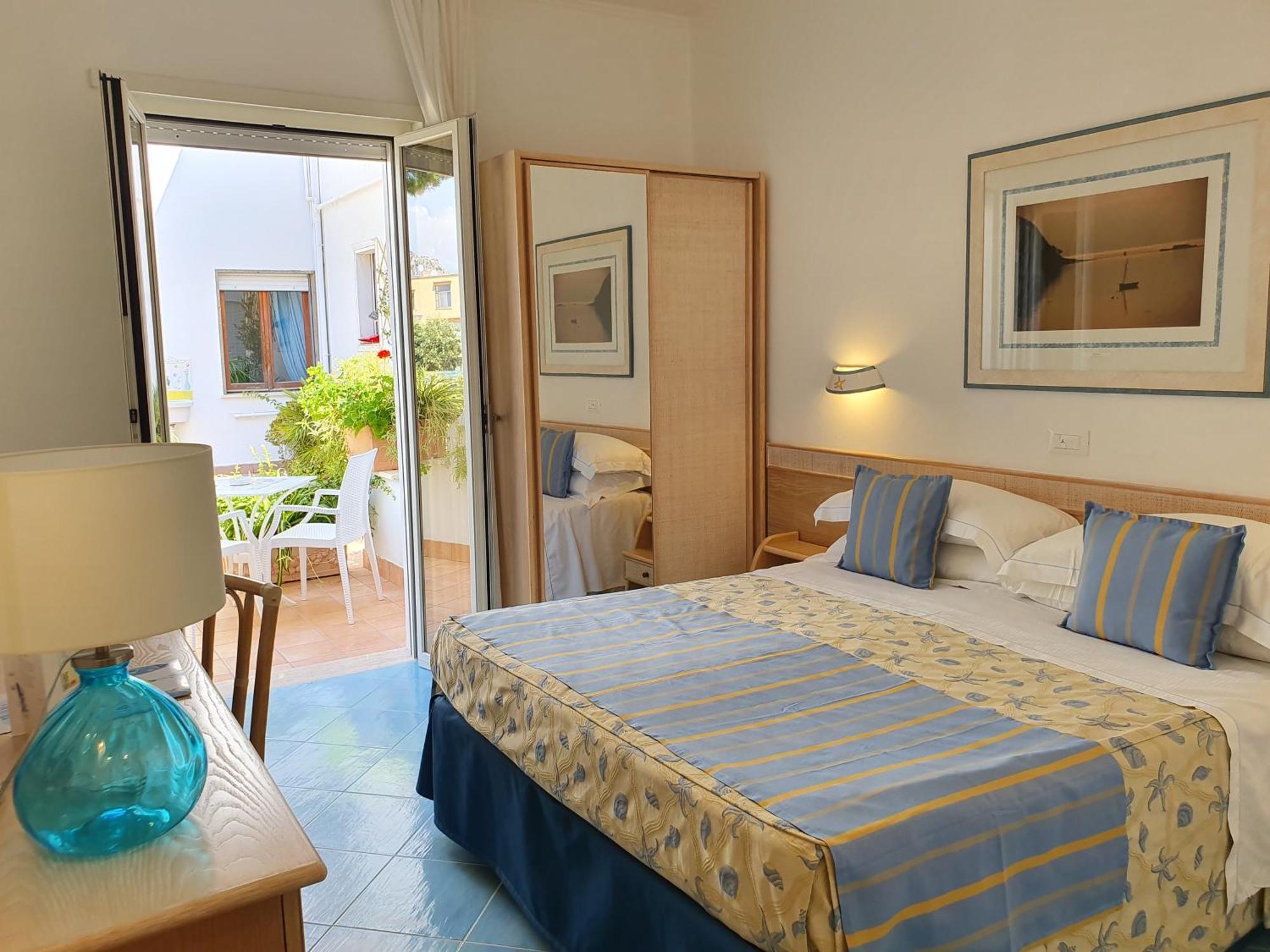 Hotel Aurora Sperlonga Ngoại thất bức ảnh