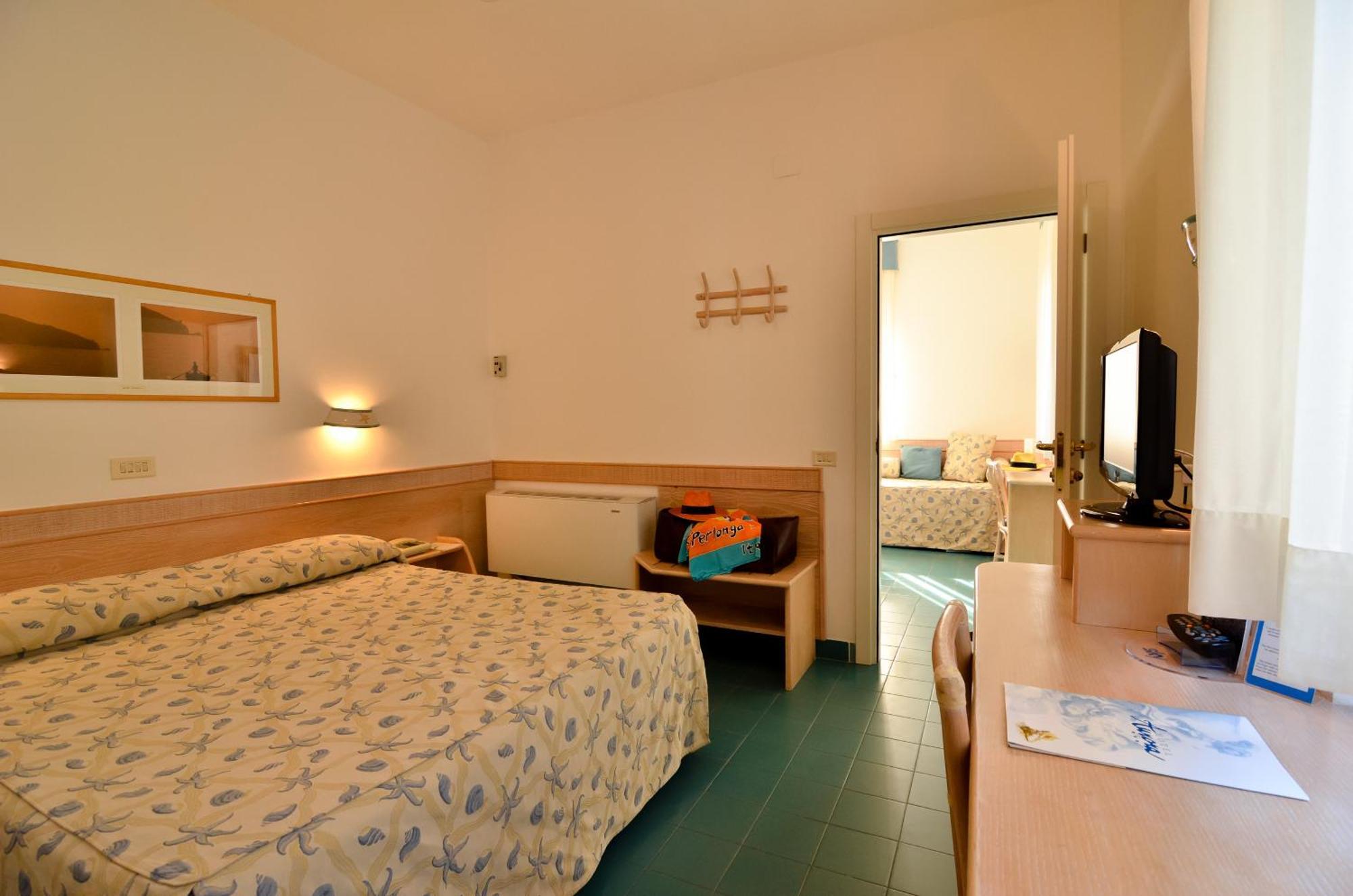 Hotel Aurora Sperlonga Ngoại thất bức ảnh